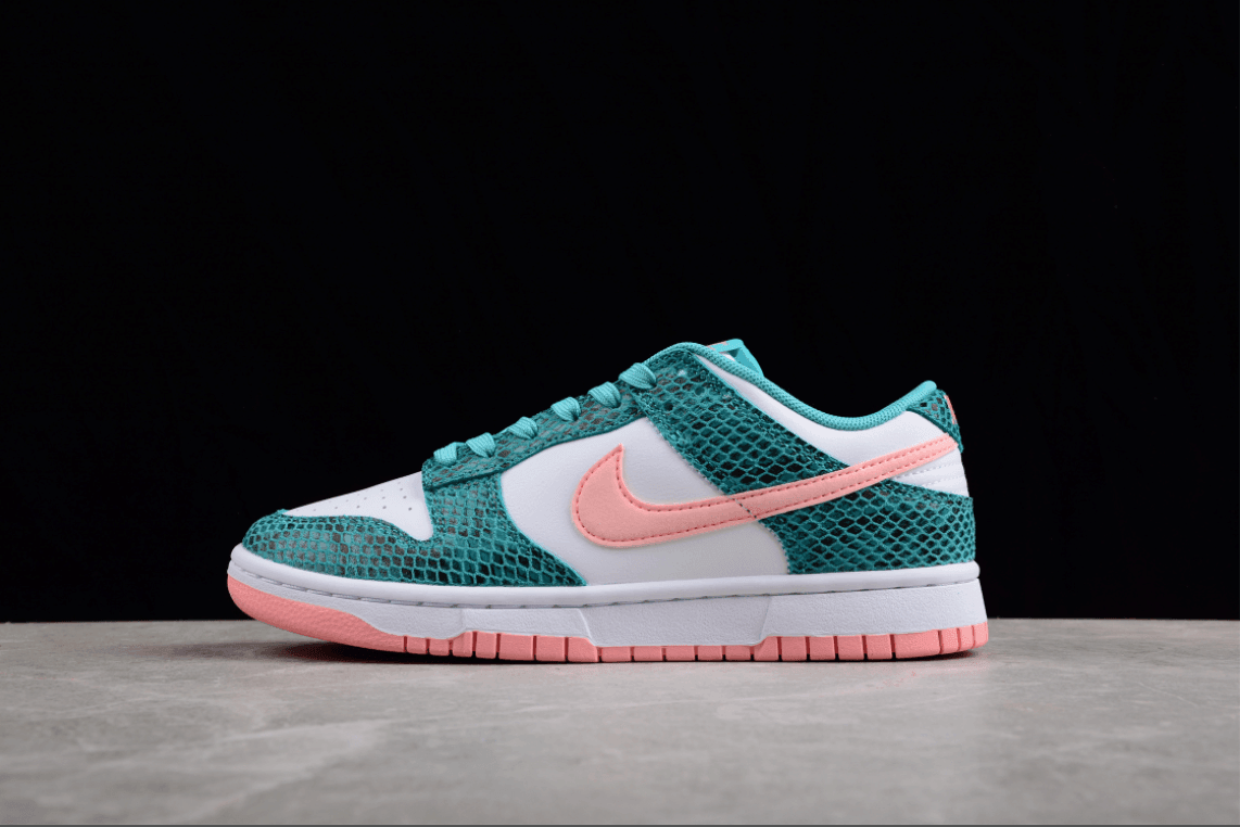 Dunk low 'Washed Teal Snakeskin'