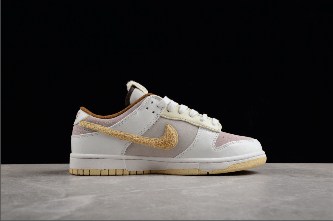 Dunk Low Year of the Rabbit/ Rice