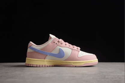 Dunk Low Bella Pink