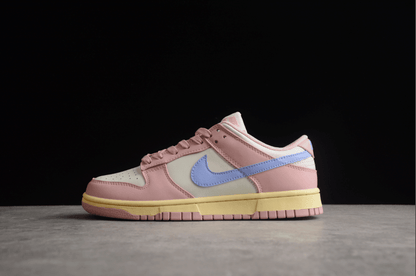 Dunk Low Bella Pink