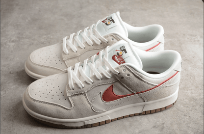 Dunk Low SE '85'