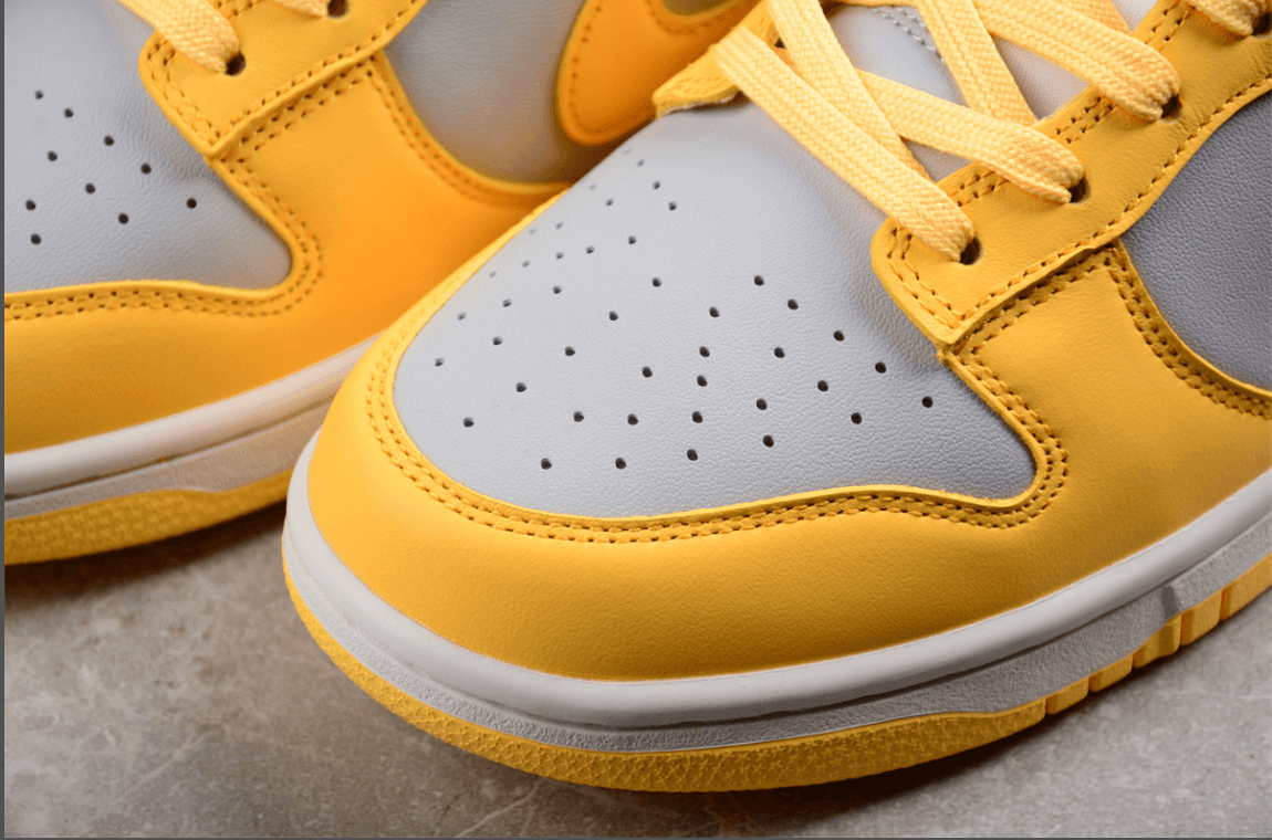 Dunk Low Citron Pulse