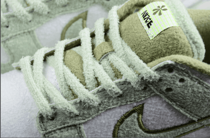 Dunk Low SE 'Fleece - Honeydew'