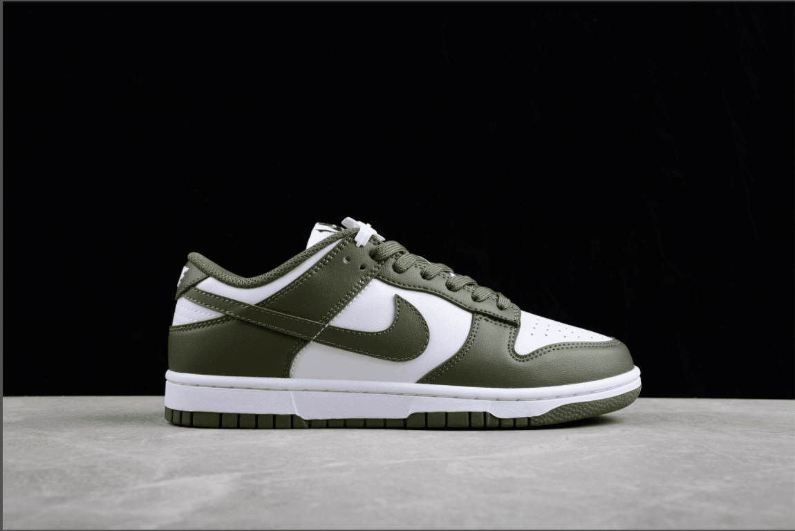 Dunk Low Olive Green