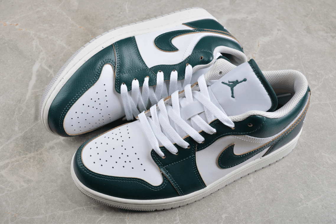 Jordan 1 Low Oxidized Green