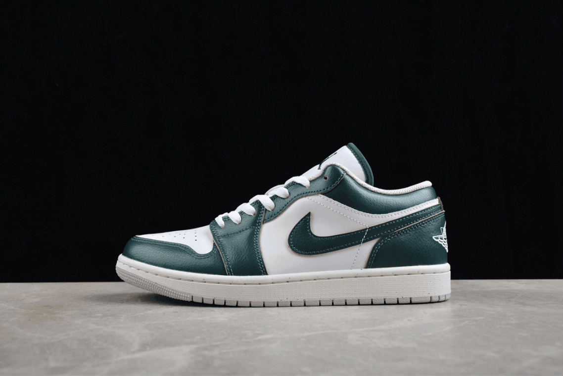 Jordan 1 Low Oxidized Green