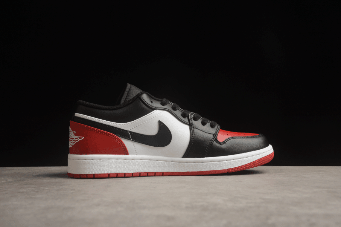 Jordan 1 Low Bred Toe