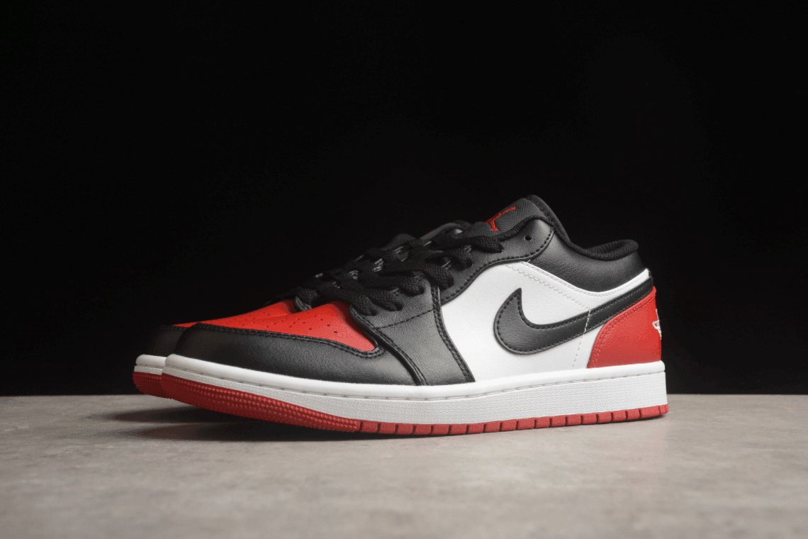 Jordan 1 Low Bred Toe