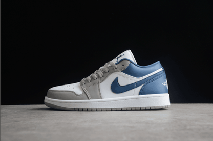 Jordan 1 Low Stealth & French Blue