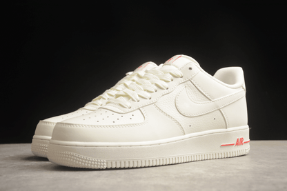 Air Force 1 '07 low LV8 Rice White