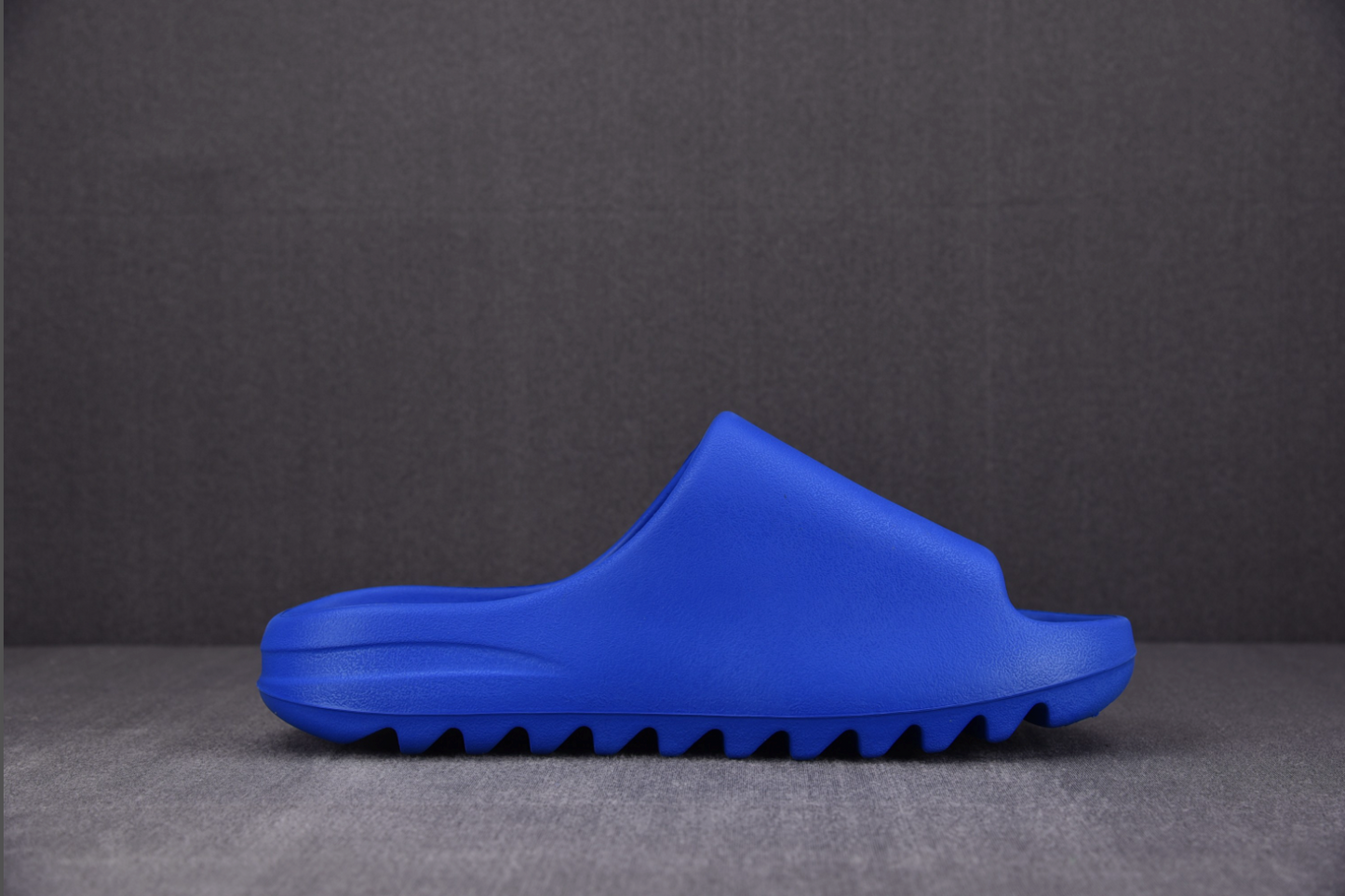 Yeezy Slide Azure